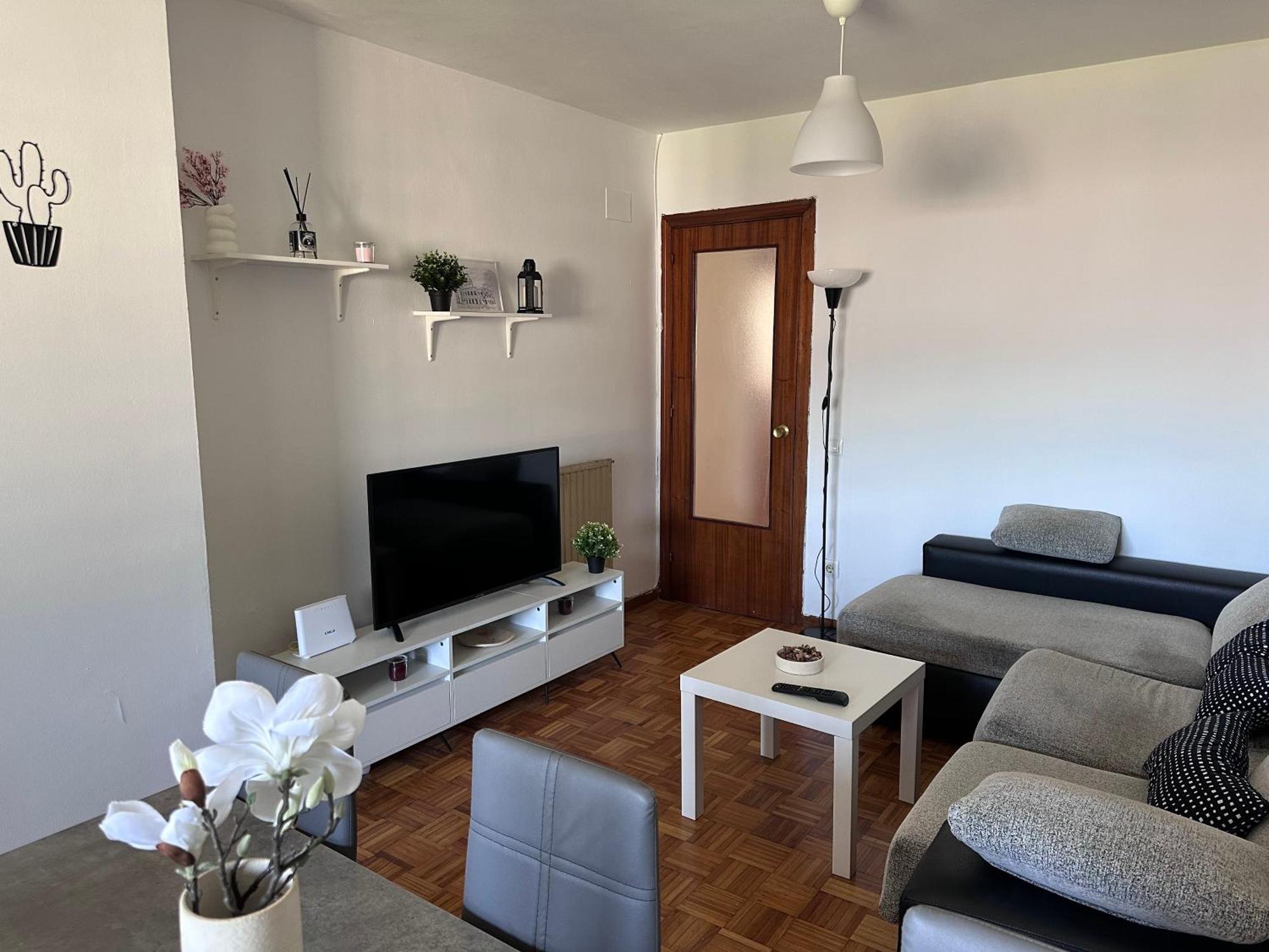 Acogedor Apartamento Con Vistas A La Catedral Y Parking Oviedo Exterior photo