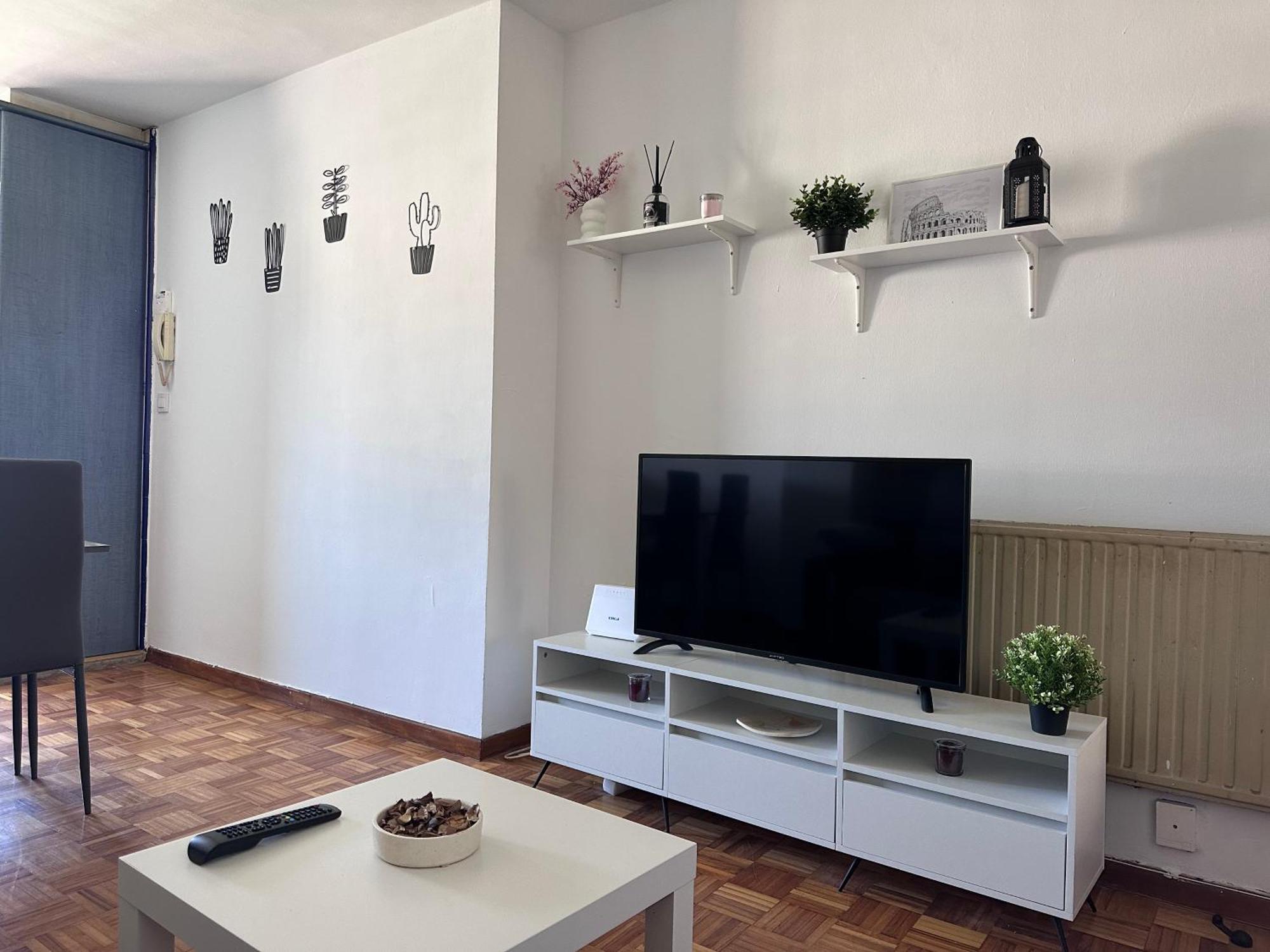 Acogedor Apartamento Con Vistas A La Catedral Y Parking Oviedo Exterior photo